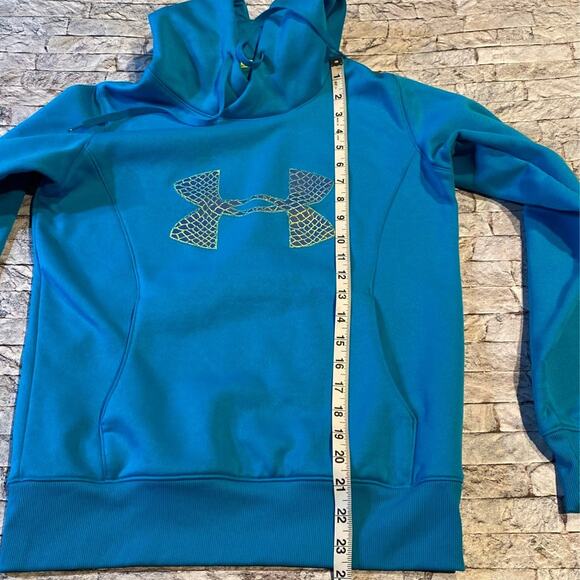 Ladies small Under Armour hoodie - Picture 3 of 9